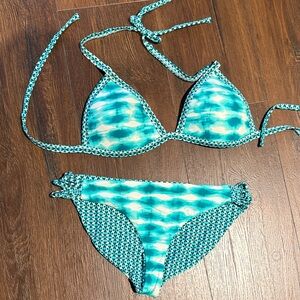 Body Glove Teal and White Bikini Set Reversible Bottoms Large L